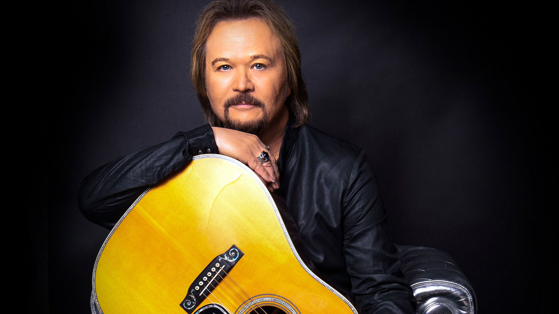 Travis Tritt w/ Love and Theft - Aug. 25